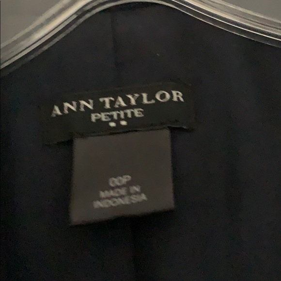 New pinstripe blue suit - Picture 6 of 10